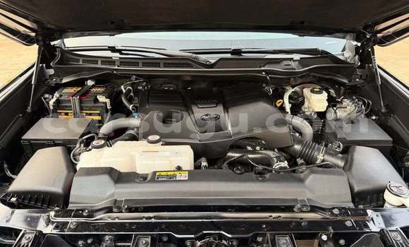 Buy Used Toyota Tundra Black Car in Ouagadougou in Burkina Faso Buy Used Toyota Tundra Black Car in Ouagadougou in Burkina Faso