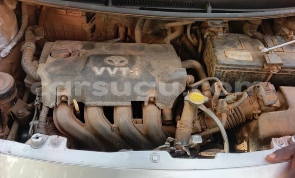 Acheter Occasion Voiture Toyota Yaris Gris à Ouagadougou, Burkina-Faso Acheter Occasion Voiture Toyota Yaris Gris à Ouagadougou, Burkina-Faso