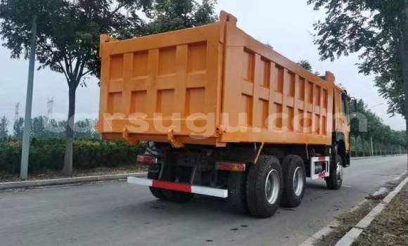 Acheter Occasion Voiture Toyota Corolla Gris à Ouagadougou, Burkina-Faso Acheter Occasion Voiture Toyota Corolla Gris à Ouagadougou, Burkina-Faso