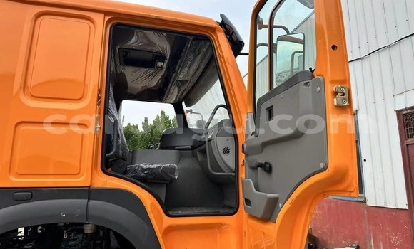 Acheter Occasion Voiture Toyota Corolla Gris à Ouagadougou, Burkina-Faso Acheter Occasion Voiture Toyota Corolla Gris à Ouagadougou, Burkina-Faso