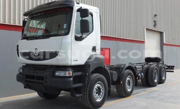 Sayi Na hannu Renault TRM 10000 White Babbar mota in Banfora a Burkina Faso