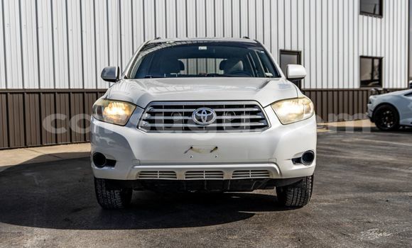 Sayi Na hannu Toyota Highlander White Mota in Dedougou a Mouhoun Sayi Na hannu Toyota Highlander White Mota in Dedougou a Mouhoun