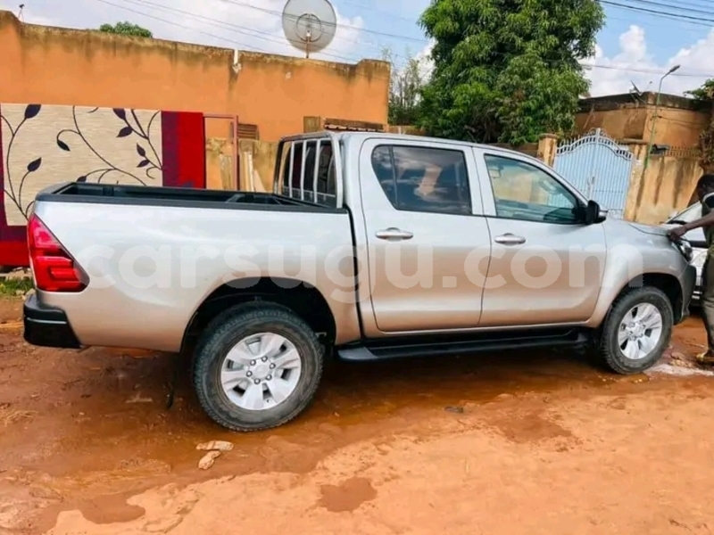 Big with watermark toyota hilux burkina faso ouagadougou 11062