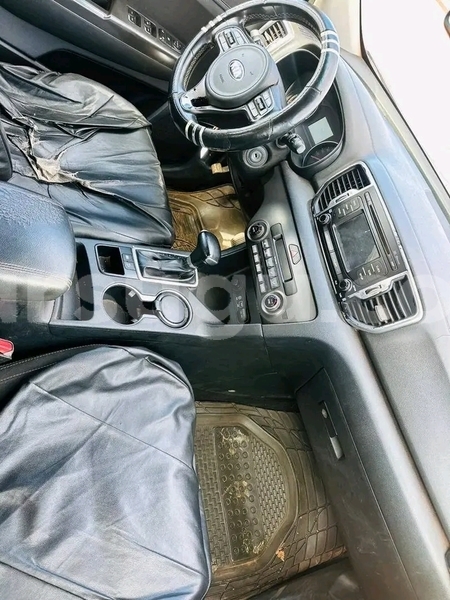 Big with watermark kia sportage bale boromo 11064