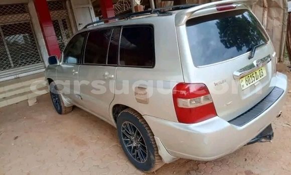 Sayi Na hannu Toyota Highlander Other Mota in Fada N'gourma a Burkina Faso Sayi Na hannu Toyota Highlander Other Mota in Fada N'gourma a Burkina Faso