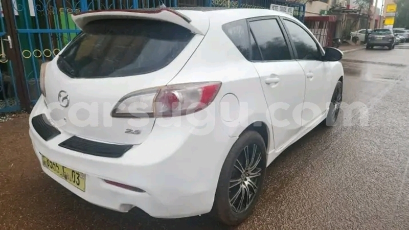 Big with watermark mazda 3 bale boromo 11075