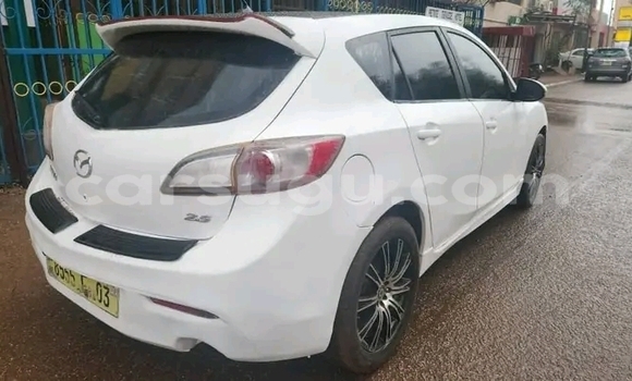 Sayi Na hannu Mazda 3 White Mota in Boromo a Bale Sayi Na hannu Mazda 3 White Mota in Boromo a Bale