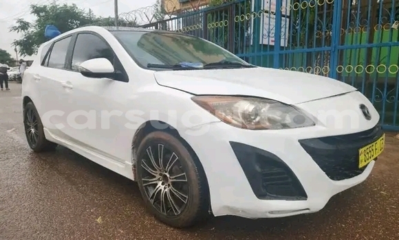 Sayi Na hannu Mazda 3 White Mota in Boromo a Bale Sayi Na hannu Mazda 3 White Mota in Boromo a Bale