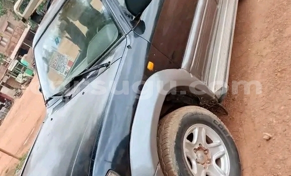 Sayi Na hannu Toyota Prado Green Mota in Ouagadougou a Burkina Faso Sayi Na hannu Toyota Prado Green Mota in Ouagadougou a Burkina Faso