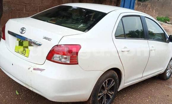 Buy Used Toyota Yaris White Car in Ouagadougou in Burkina Faso Buy Used Toyota Yaris White Car in Ouagadougou in Burkina Faso