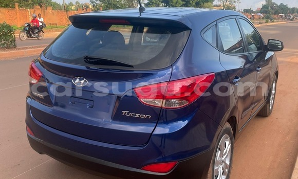 Buy Used Hyundai Tucson Blue Car in Ouagadougou in Burkina Faso Buy Used Hyundai Tucson Blue Car in Ouagadougou in Burkina Faso
