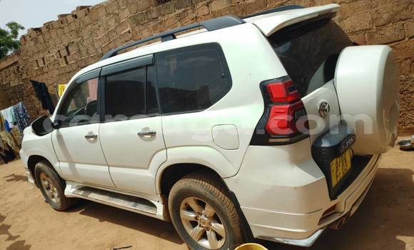 Buy Used Toyota Land Cruiser Prado White Car in Ouagadougou in Burkina Faso Buy Used Toyota Land Cruiser Prado White Car in Ouagadougou in Burkina Faso