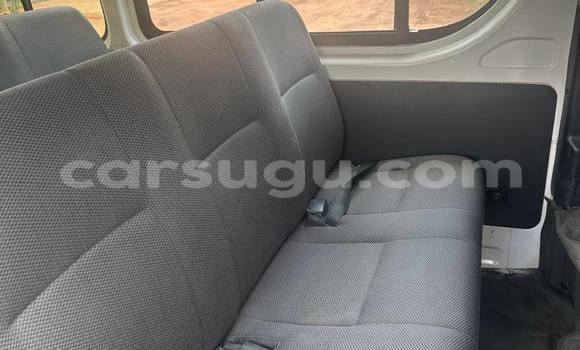 Buy Used Toyota Hiace White Car in Ouahigouya in Burkina Faso Buy Used Toyota Hiace White Car in Ouahigouya in Burkina Faso