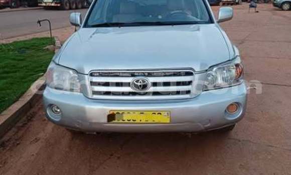 Buy Used Toyota Highlander Silver Car in Ouagadougou in Burkina Faso Buy Used Toyota Highlander Silver Car in Ouagadougou in Burkina Faso