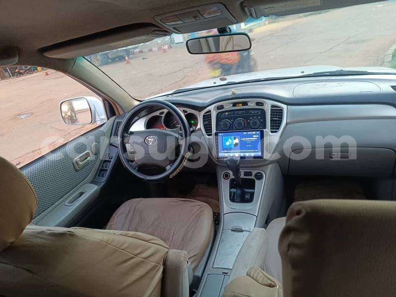Big with watermark toyota highlander burkina faso ouagadougou 11105