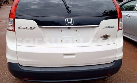 Acheter Occasion Voiture Honda CR–V Blanc à Bobo Dioulasso, Burkina-Faso Acheter Occasion Voiture Honda CR–V Blanc à Bobo Dioulasso, Burkina-Faso