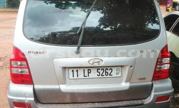 Acheter Occasion Voiture Hyundai Terracan Gris à Ouagadougou, Burkina-Faso Acheter Occasion Voiture Hyundai Terracan Gris à Ouagadougou, Burkina-Faso