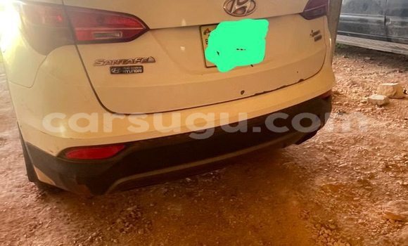 Acheter Occasion Voiture Hyundai Santa Fe Blanc à Ouagadougou, Burkina-Faso Acheter Occasion Voiture Hyundai Santa Fe Blanc à Ouagadougou, Burkina-Faso