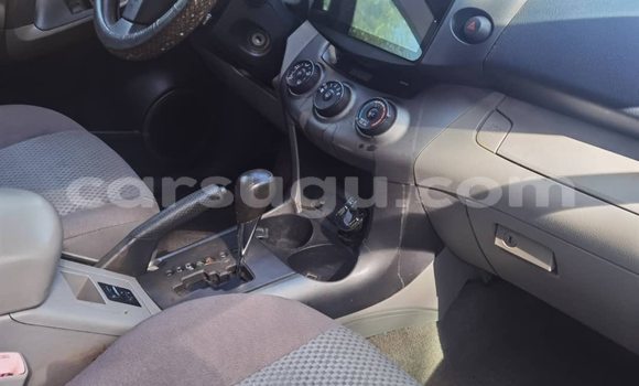 Acheter Occasion Voiture Toyota RAV4 Bleu à Ouagadougou, Burkina-Faso Acheter Occasion Voiture Toyota RAV4 Bleu à Ouagadougou, Burkina-Faso