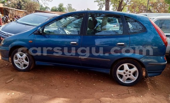 Acheter Occasion Voiture Nissan Almera Tino Bleu à Ouagadougou, Burkina-Faso Acheter Occasion Voiture Nissan Almera Tino Bleu à Ouagadougou, Burkina-Faso