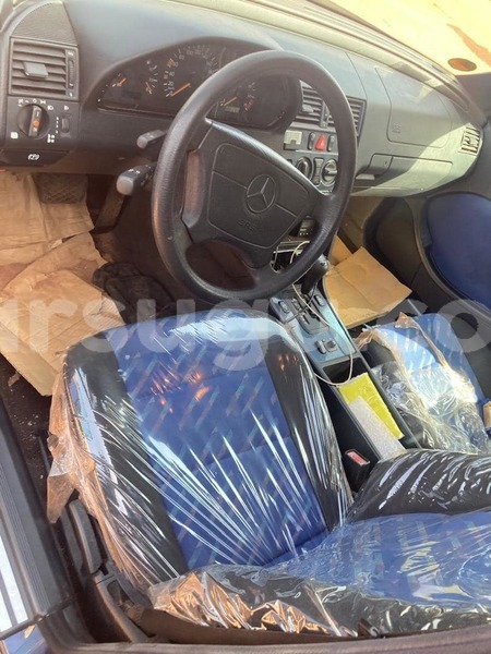 Big with watermark mercedes benz 190 burkina faso ouagadougou 11120