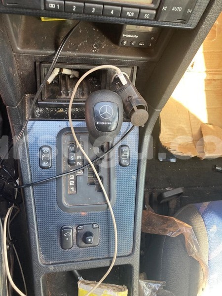 Big with watermark mercedes benz 190 burkina faso ouagadougou 11120