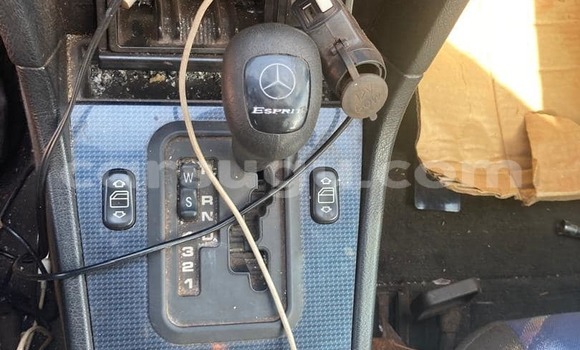 Acheter Occasion Voiture Mercedes-Benz 190 Noir à Ouagadougou, Burkina-Faso Acheter Occasion Voiture Mercedes-Benz 190 Noir à Ouagadougou, Burkina-Faso