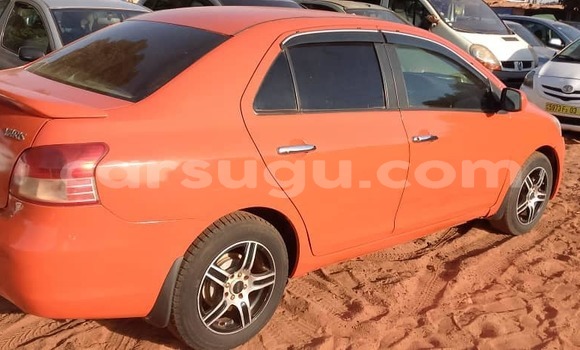 Acheter Occasion Voiture Toyota Yaris Rouge à Ouagadougou, Burkina-Faso Acheter Occasion Voiture Toyota Yaris Rouge à Ouagadougou, Burkina-Faso