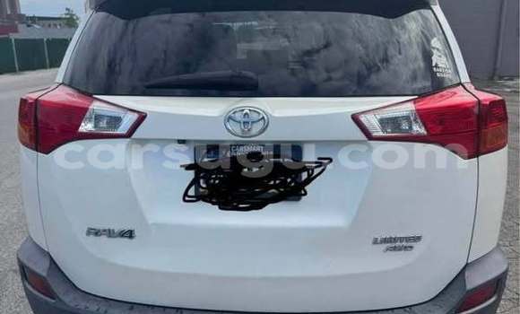 Sayi Na hannu Toyota RAV4 Sauran Mota in Ouagadougou a Burkina Faso Sayi Na hannu Toyota RAV4 Sauran Mota in Ouagadougou a Burkina Faso