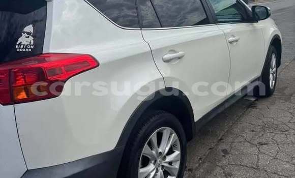 Sayi Na hannu Toyota RAV4 Sauran Mota in Ouagadougou a Burkina Faso Sayi Na hannu Toyota RAV4 Sauran Mota in Ouagadougou a Burkina Faso