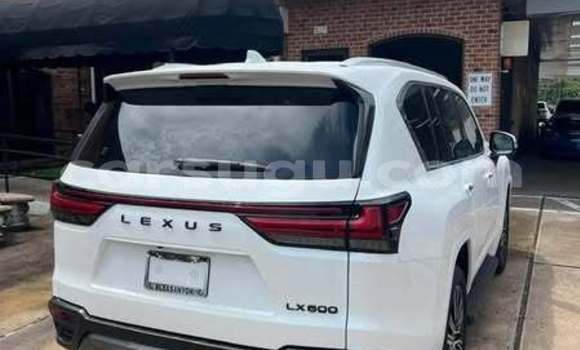 Sayi Na hannu Lexus LX Sauran Mota in Ouagadougou a Burkina Faso Sayi Na hannu Lexus LX Sauran Mota in Ouagadougou a Burkina Faso