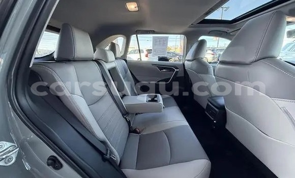 Sayi Na hannu Toyota RAV4 Other Mota in Banfora a Burkina Faso Sayi Na hannu Toyota RAV4 Other Mota in Banfora a Burkina Faso