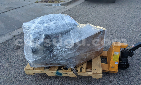 Sayi Mercedes-Benz E-Class, in Ouagadougou a Burkina Faso Sayi Mercedes-Benz E-Class, in Ouagadougou a Burkina Faso