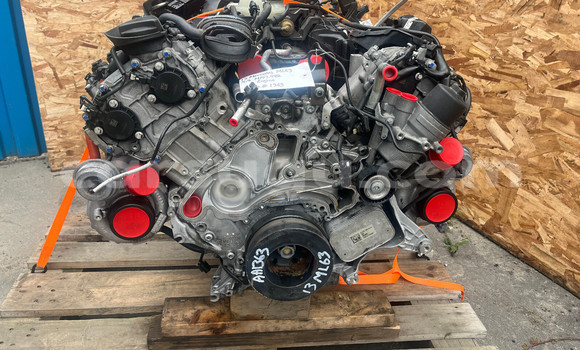 Sayi 13 Mercedes ML63 AMG. in Ouagadougou a Burkina Faso Sayi 13 Mercedes ML63 AMG. in Ouagadougou a Burkina Faso