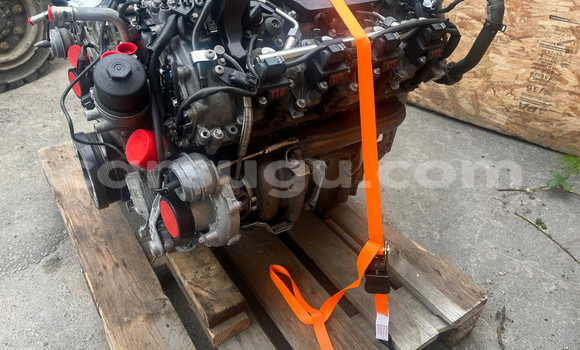 Sayi 13 Mercedes ML63 AMG. in Ouagadougou a Burkina Faso Sayi 13 Mercedes ML63 AMG. in Ouagadougou a Burkina Faso