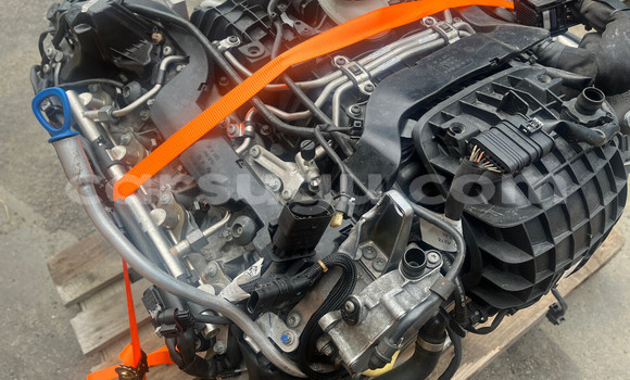 Sayi 13 Mercedes ML63 AMG. in Ouagadougou a Burkina Faso Sayi 13 Mercedes ML63 AMG. in Ouagadougou a Burkina Faso