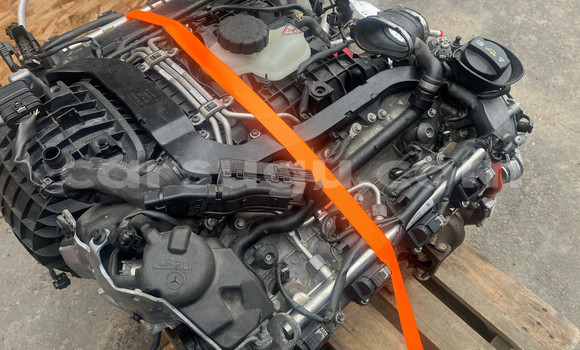 Sayi 13 Mercedes ML63 AMG. in Ouagadougou a Burkina Faso Sayi 13 Mercedes ML63 AMG. in Ouagadougou a Burkina Faso