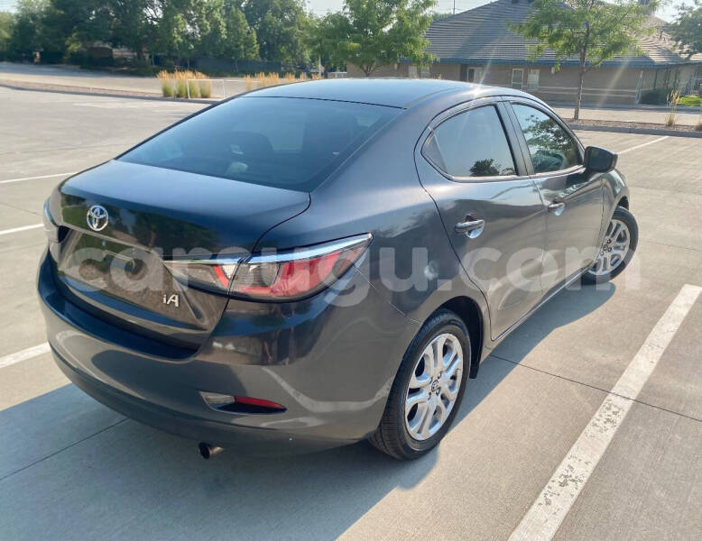 Big with watermark toyota yaris burkina faso ouagadougou 11340