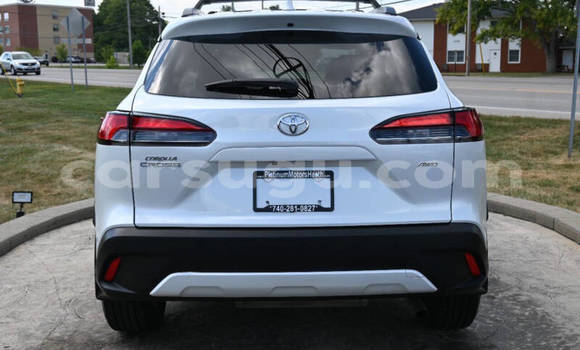 Sayi Na hannu Toyota Corolla Cross White Mota in Ouagadougou a Burkina Faso Sayi Na hannu Toyota Corolla Cross White Mota in Ouagadougou a Burkina Faso