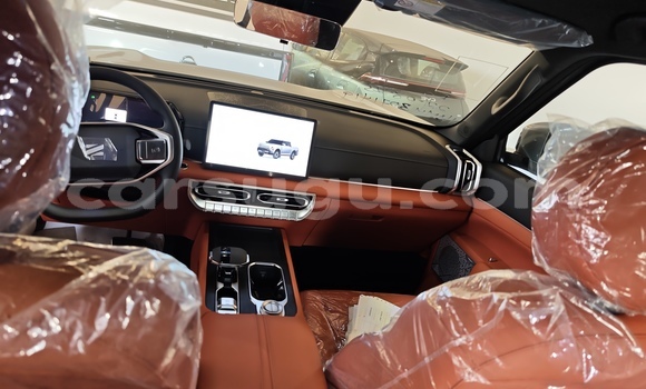 Buy Import DongFeng Rich White Car in Ouagadougou in Burkina Faso Buy Import DongFeng Rich White Car in Ouagadougou in Burkina Faso