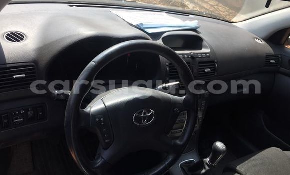 Acheter Occasion Voiture Toyota Avensis Gris à Ouagadougou, Burkina-Faso Acheter Occasion Voiture Toyota Avensis Gris à Ouagadougou, Burkina-Faso