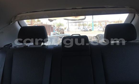 Acheter Occasion Voiture Toyota Avensis Gris à Ouagadougou, Burkina-Faso Acheter Occasion Voiture Toyota Avensis Gris à Ouagadougou, Burkina-Faso