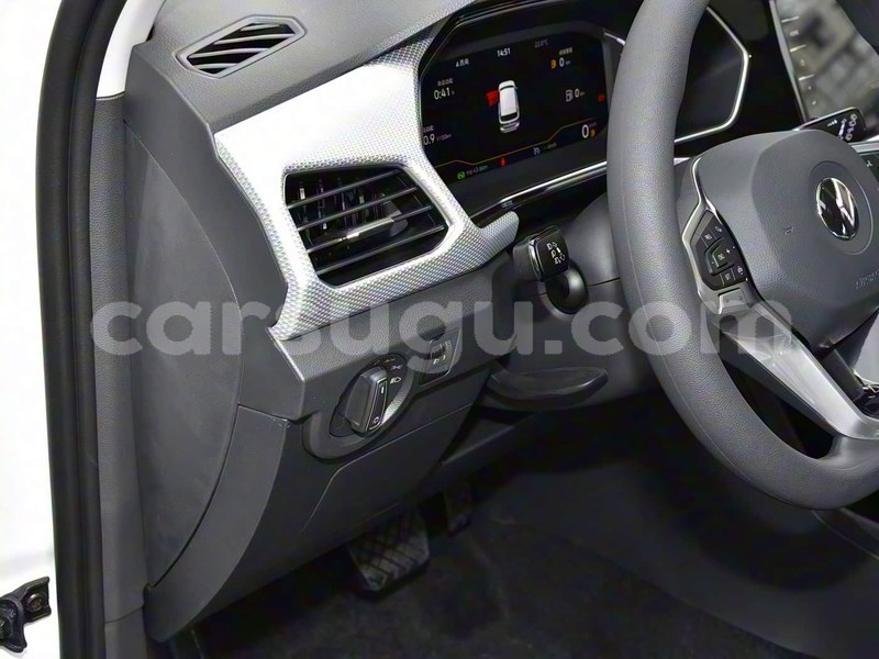 Big with watermark volkswagen taro sourou louta 11368