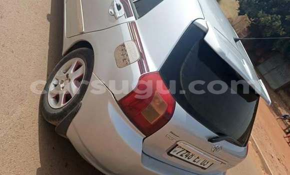 Sayi Na hannu Toyota Corolla Azurfa Mota in Ouagadougou a Burkina Faso Sayi Na hannu Toyota Corolla Azurfa Mota in Ouagadougou a Burkina Faso