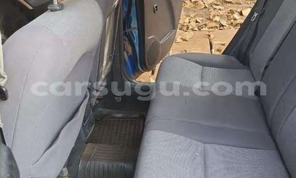 Sayi Na hannu Toyota Matrix Blue Mota in Ouagadougou a Burkina Faso Sayi Na hannu Toyota Matrix Blue Mota in Ouagadougou a Burkina Faso