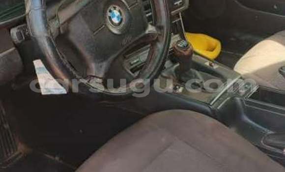 Sayi Na hannu BMW 3–Series Other Mota in Ouagadougou a Burkina Faso Sayi Na hannu BMW 3–Series Other Mota in Ouagadougou a Burkina Faso