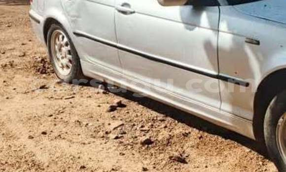 Sayi Na hannu BMW 3–Series Other Mota in Ouagadougou a Burkina Faso Sayi Na hannu BMW 3–Series Other Mota in Ouagadougou a Burkina Faso