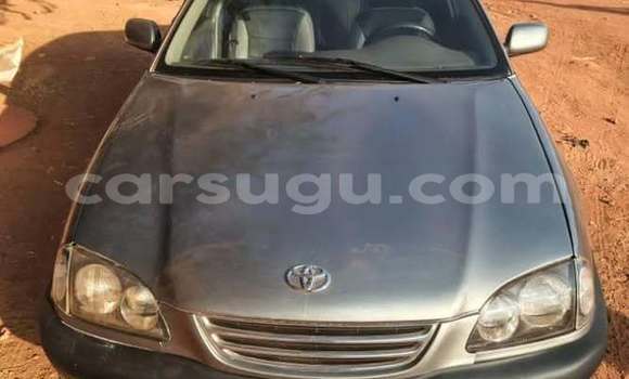 Sayi Na hannu Toyota Avensis Azurfa Mota in Ouagadougou a Burkina Faso Sayi Na hannu Toyota Avensis Azurfa Mota in Ouagadougou a Burkina Faso