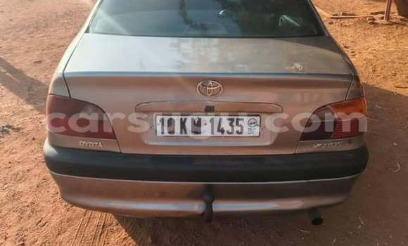 Sayi Na hannu Toyota Avensis Azurfa Mota in Ouagadougou a Burkina Faso Sayi Na hannu Toyota Avensis Azurfa Mota in Ouagadougou a Burkina Faso