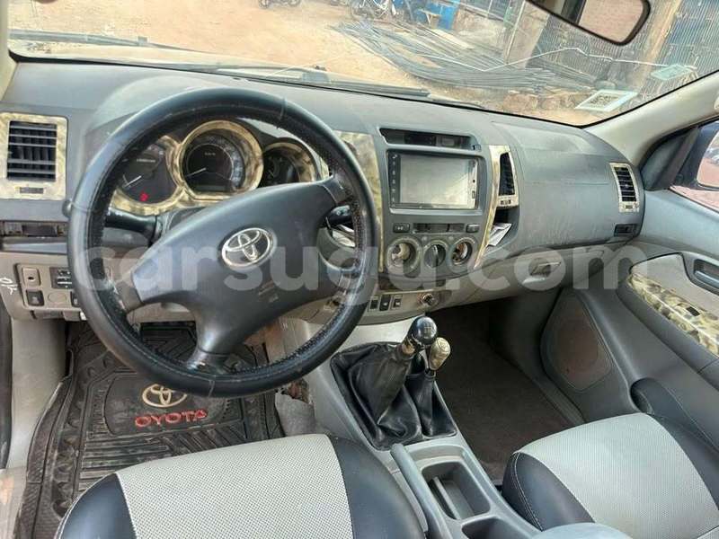 Big with watermark toyota hilux burkina faso ouagadougou 11408